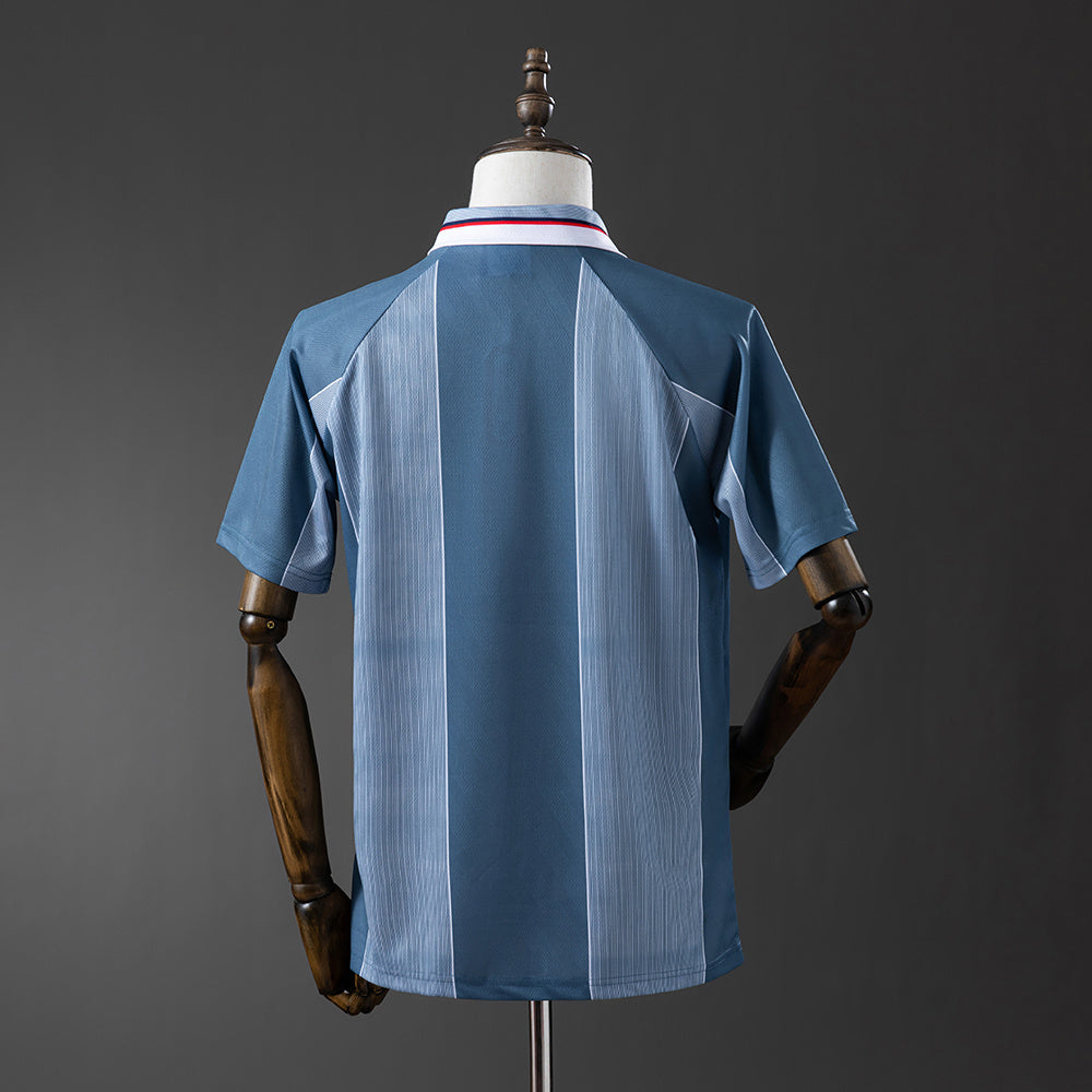 Camiseta retro de Inglaterra de visitante de 1996