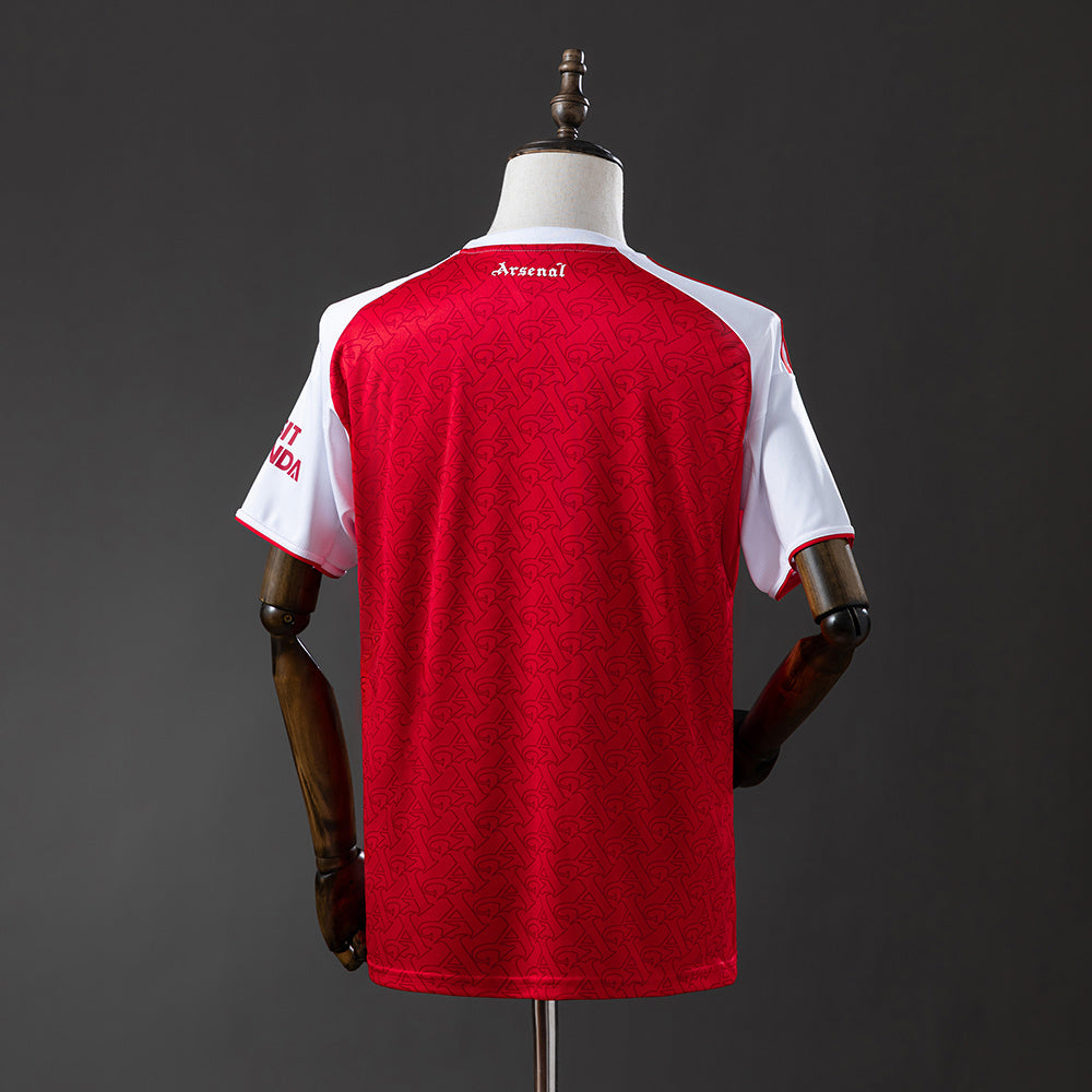 Camiseta de local del Arsenal 25/26