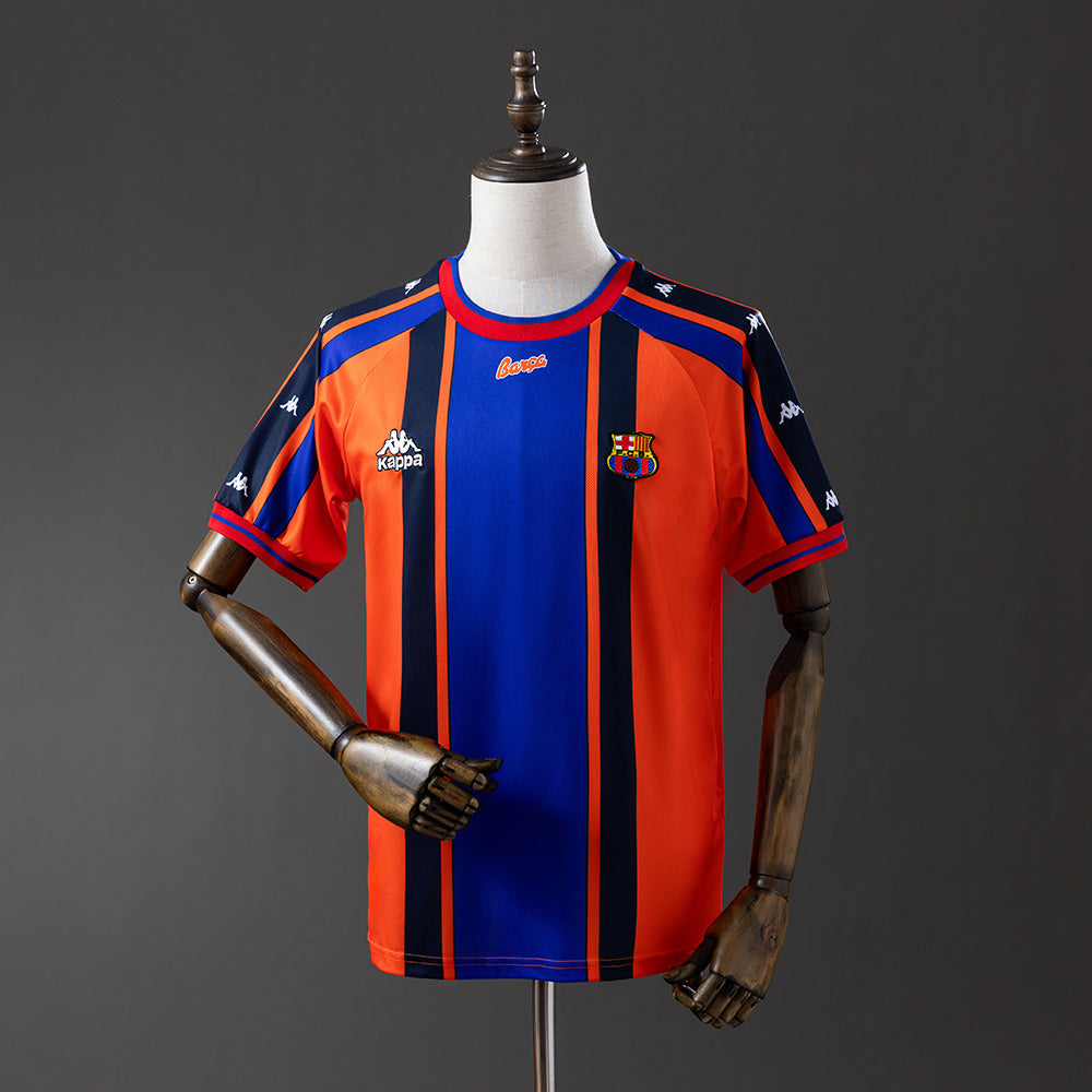 Camiseta retro visitante del Barcelona 97/98