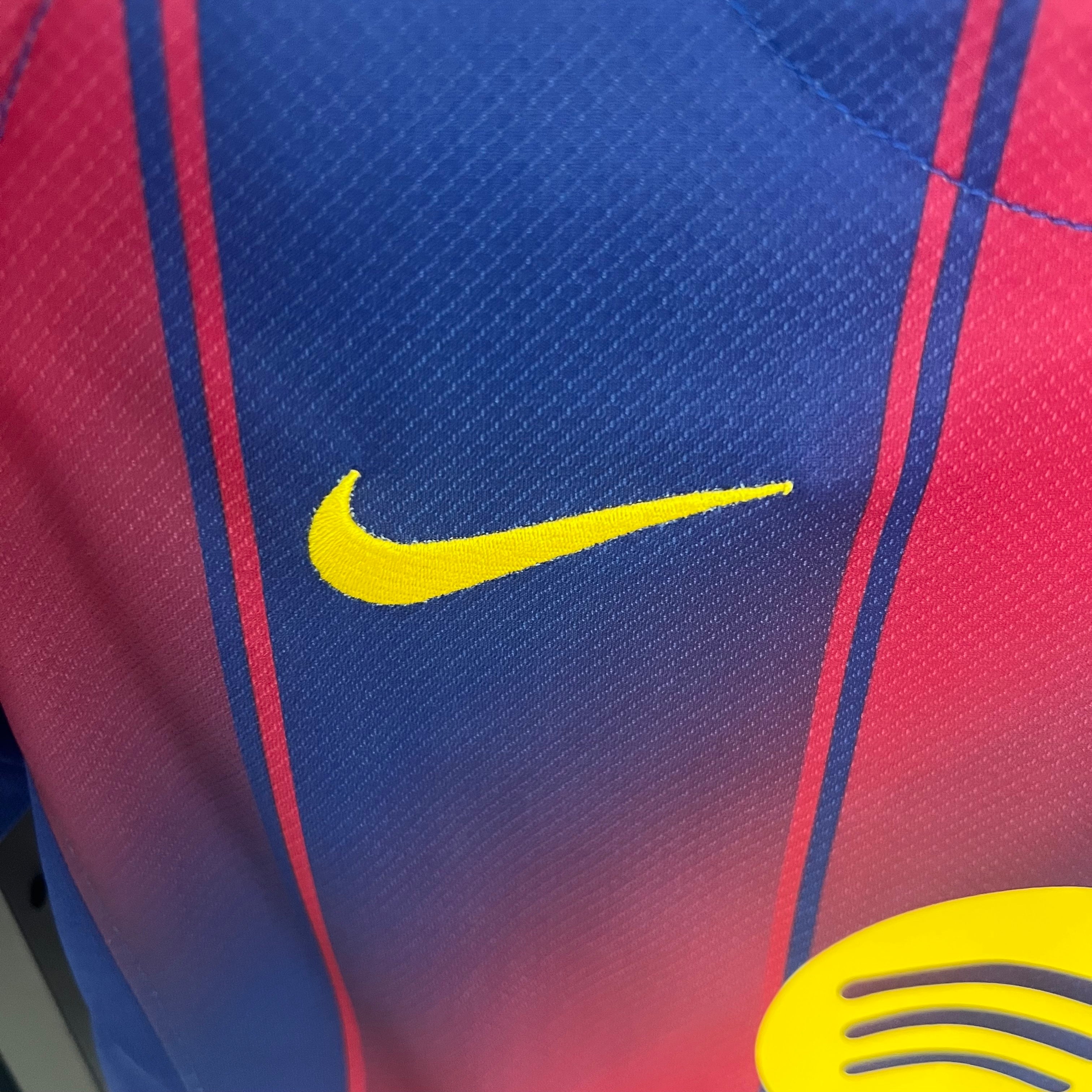 Camiseta de local del Barcelona para mujer, temporada 25/26