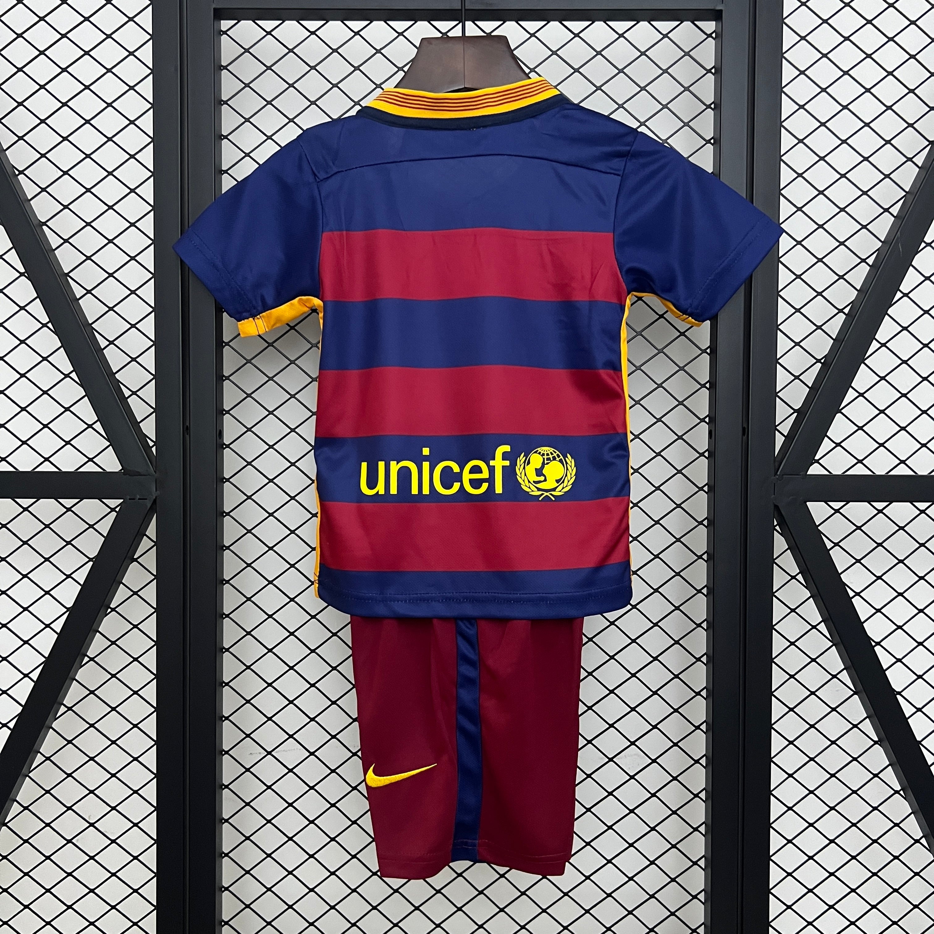 Camiseta infantil del Barcelona 15/16