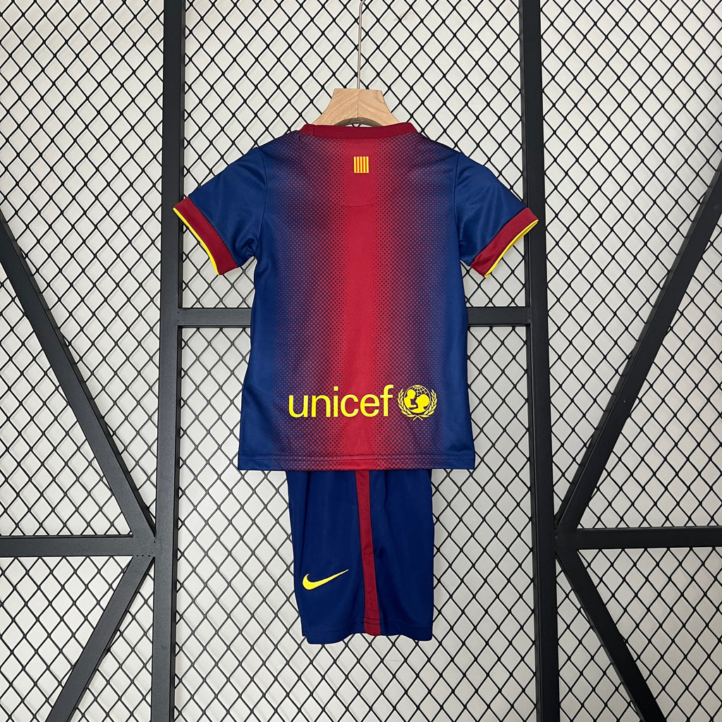 Conjunto local para niños del Barcelona 12/13