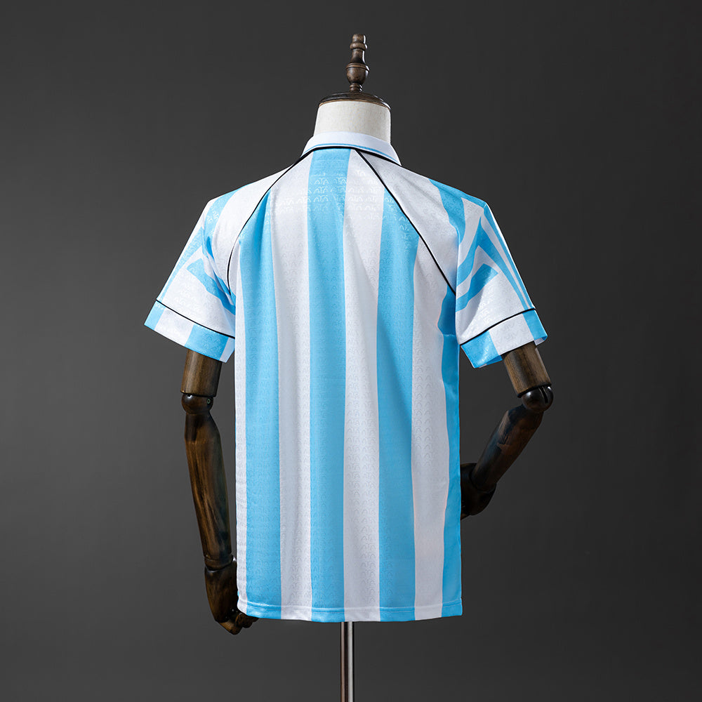 Camiseta retro de local de Argentina 1996/97