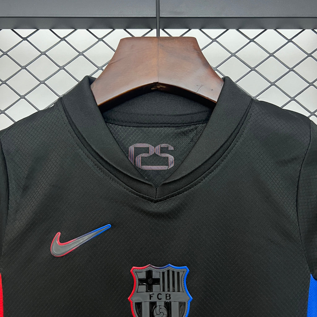 Camiseta infantil del Barcelona de visitante