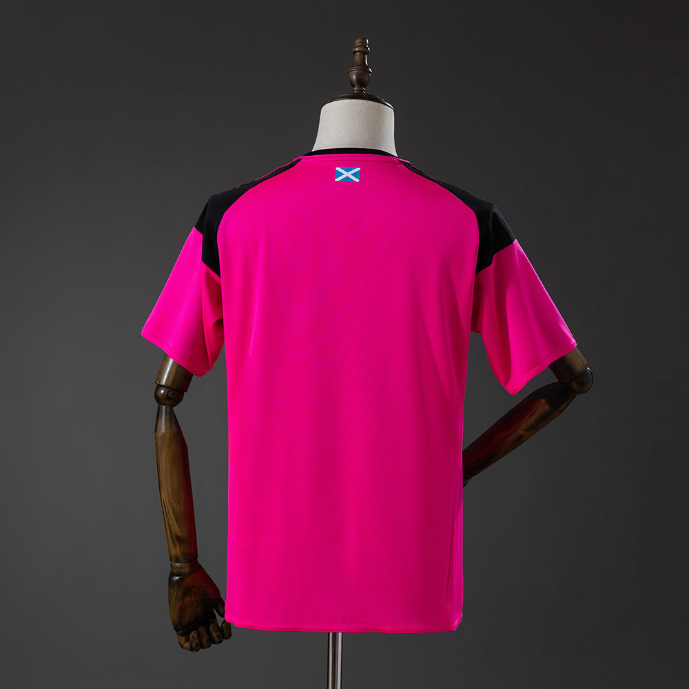Camiseta retro de visitante de Escocia 16/17