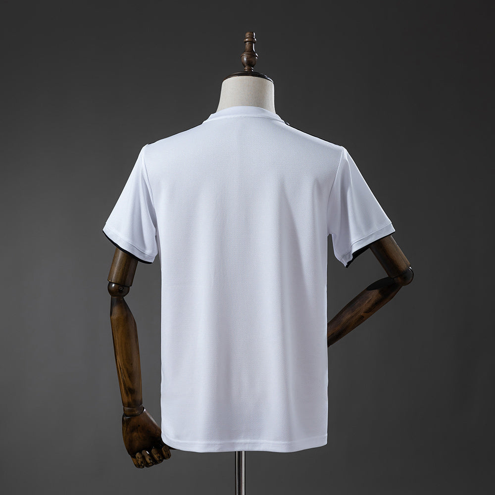 Camiseta retro del Real Madrid 18/19