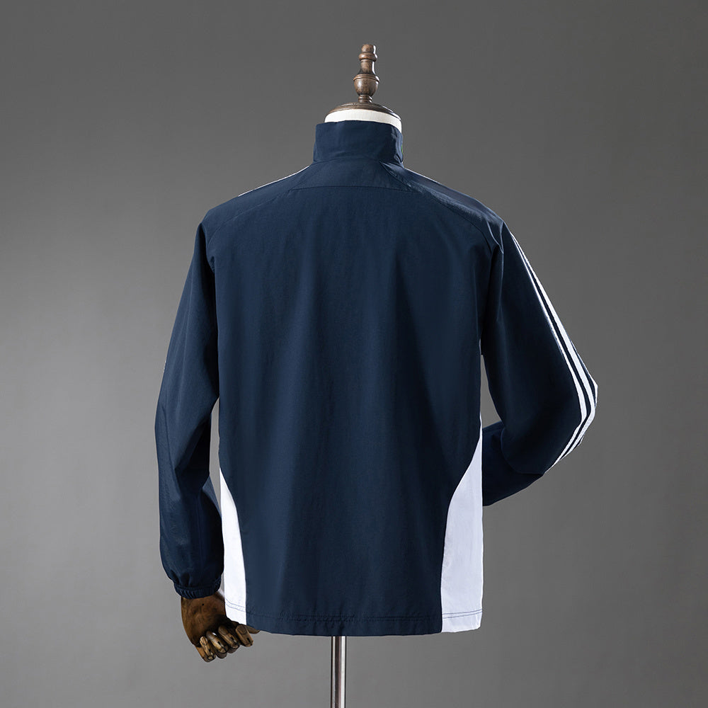 Cortavientos del Real Madrid - Azul marino y blanco