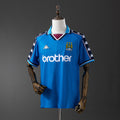 Camiseta retro del Manchester City 97/99