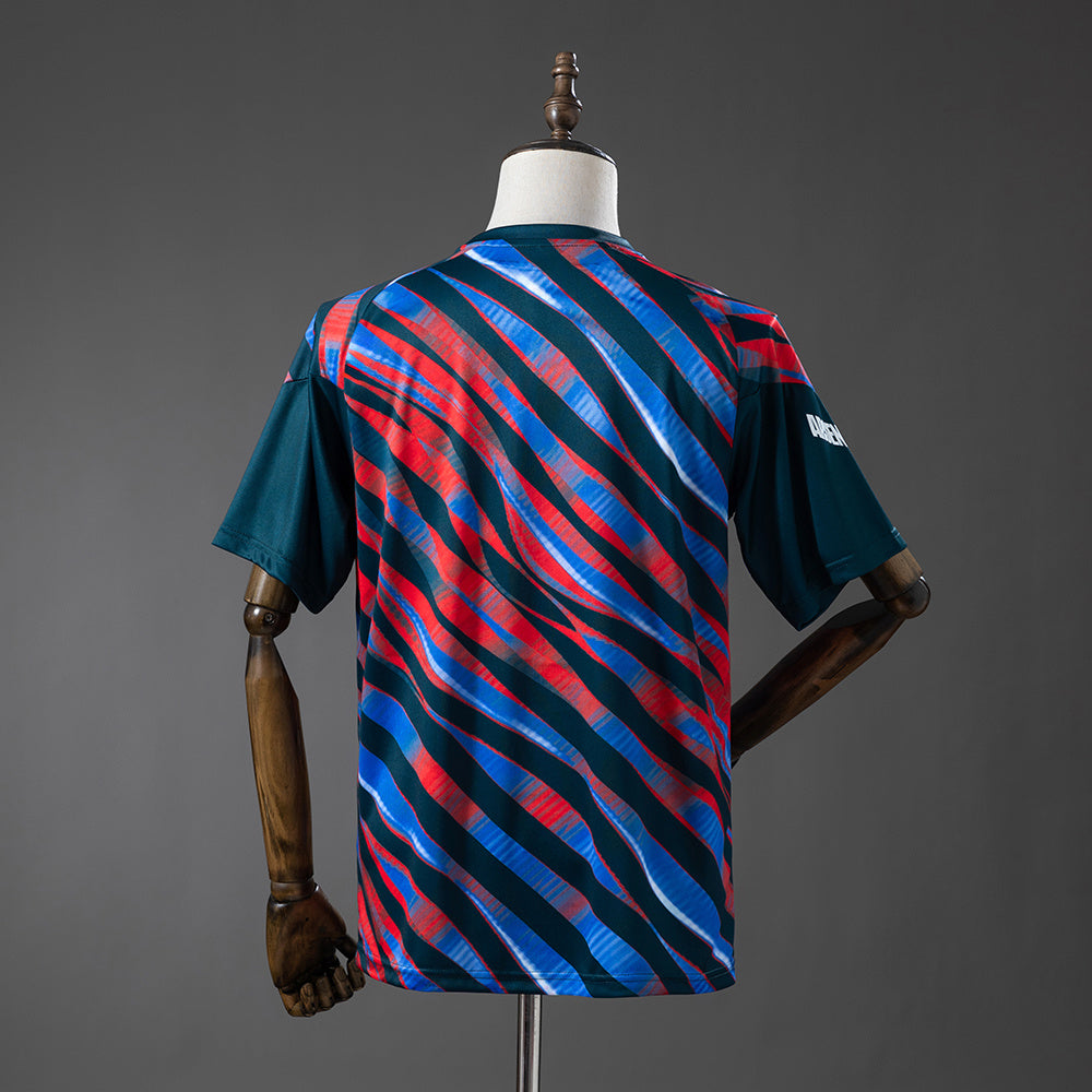 Camiseta de calentamiento del Arsenal 26/27