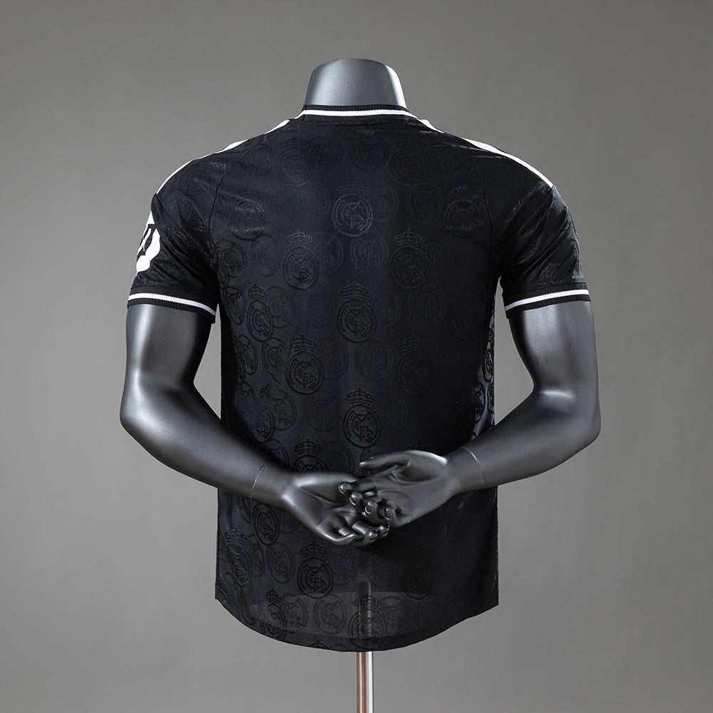 Camiseta negra edición especial del Real Madrid 26/27, versión jugador