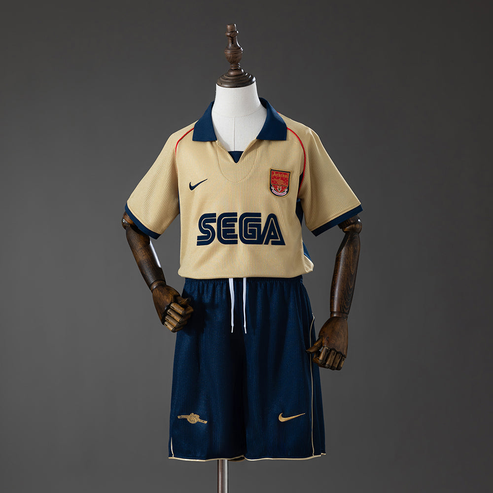 Camiseta retro de visitante del Arsenal 01/02 para niños