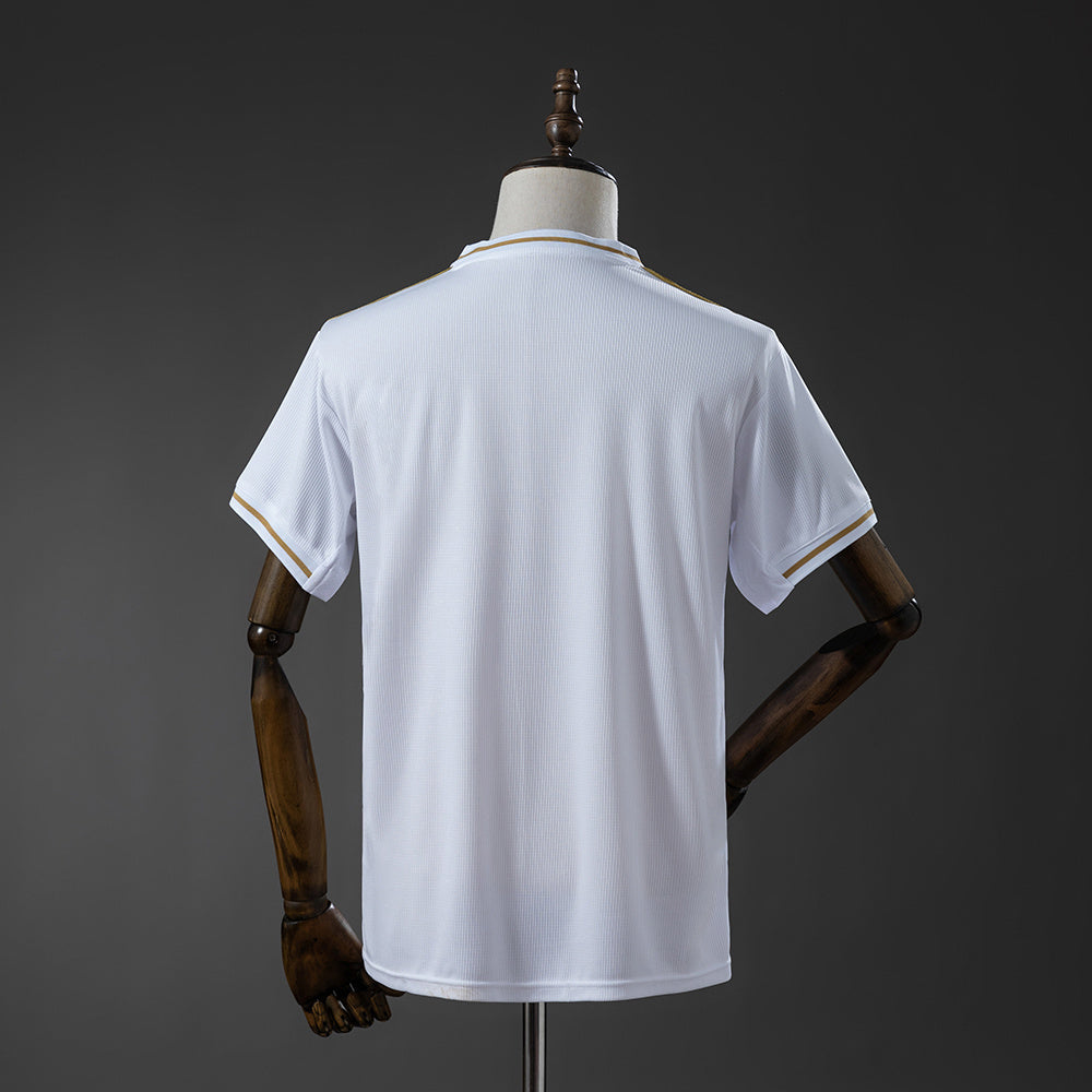 Camiseta retro del Real Madrid 19/20