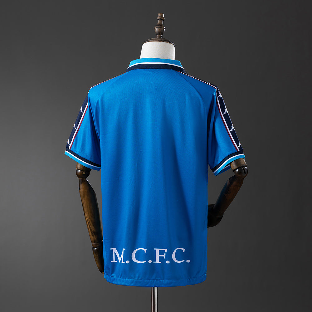 Camiseta retro del Manchester City 97/99