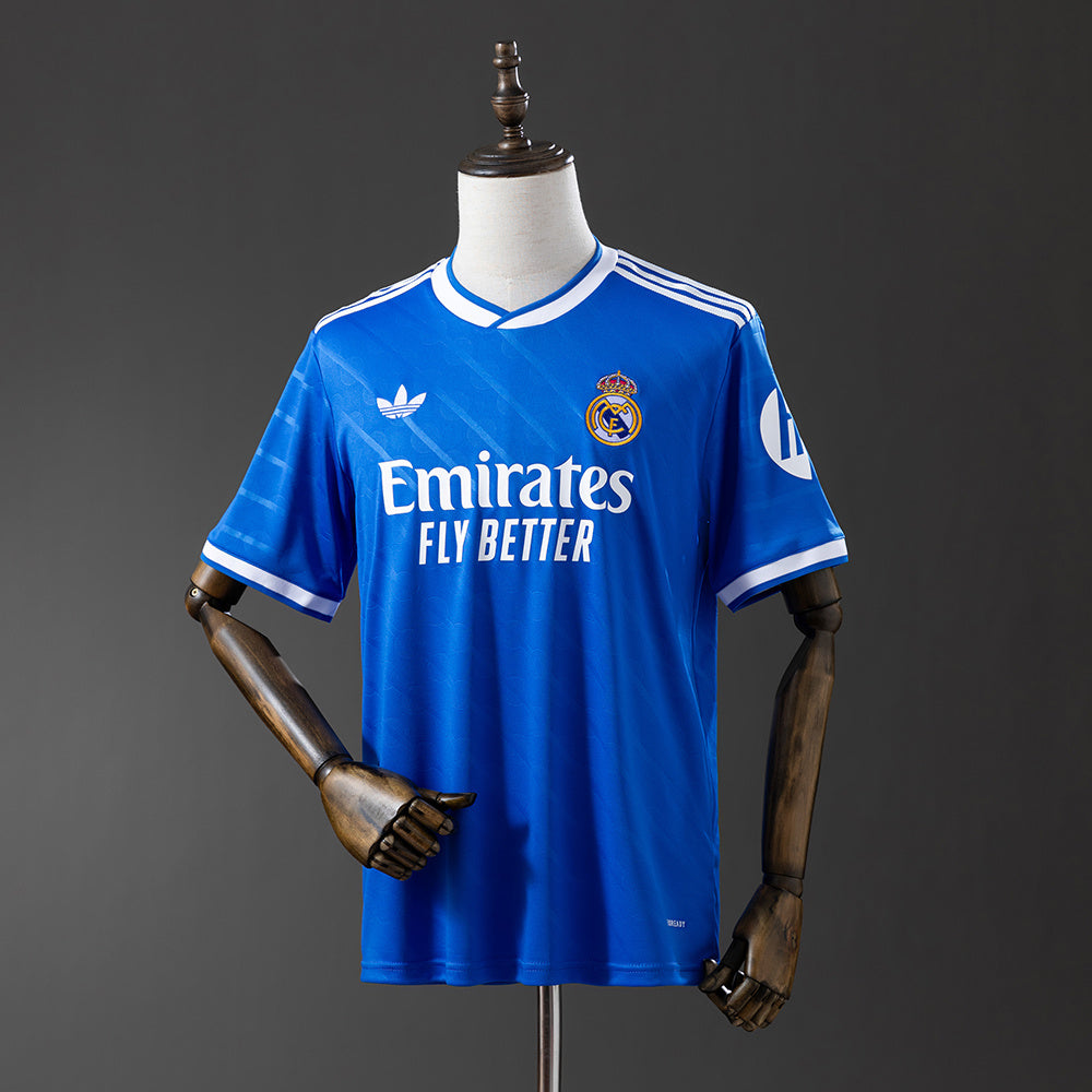 25/26 Real Madrid tercera visitante