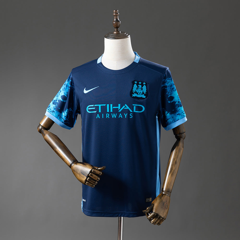 Camiseta retro del Manchester City 15/16 de visitante