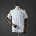 Camiseta Real Madrid Terrace Icons Blanca Oro