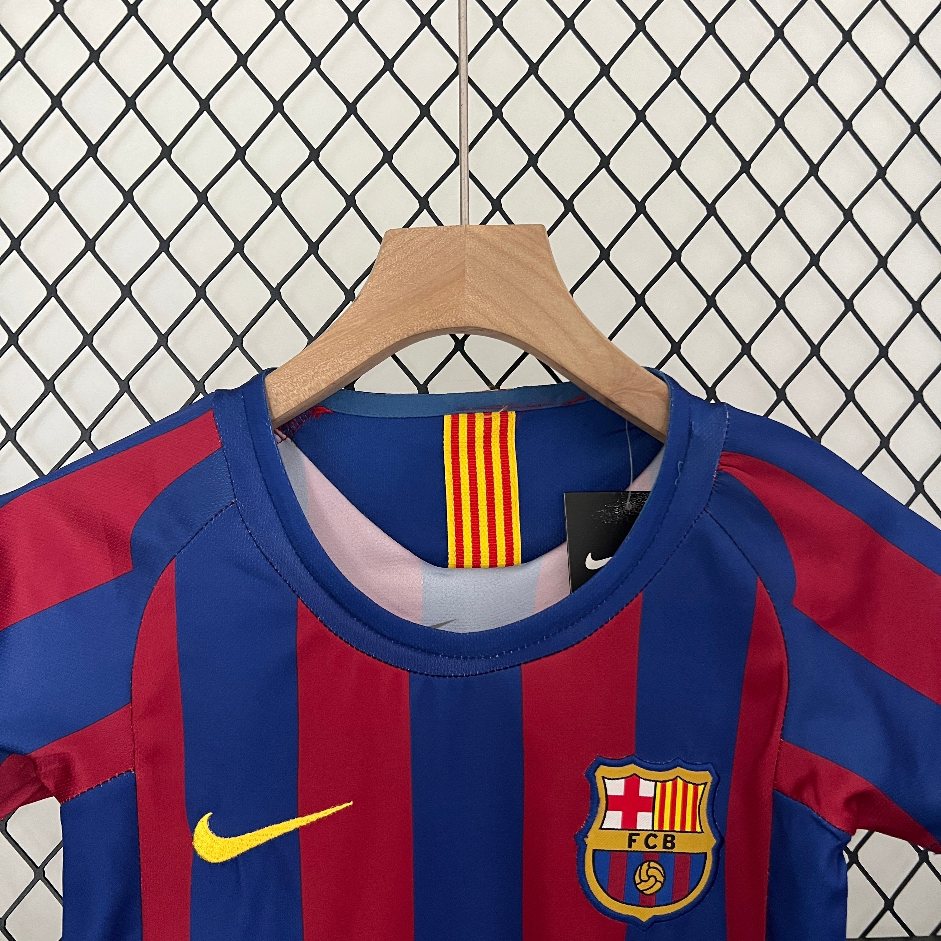 Camiseta infantil Barcelona 05/06