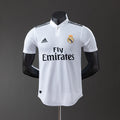 Camiseta retro del Real Madrid 18/19, versión jugador