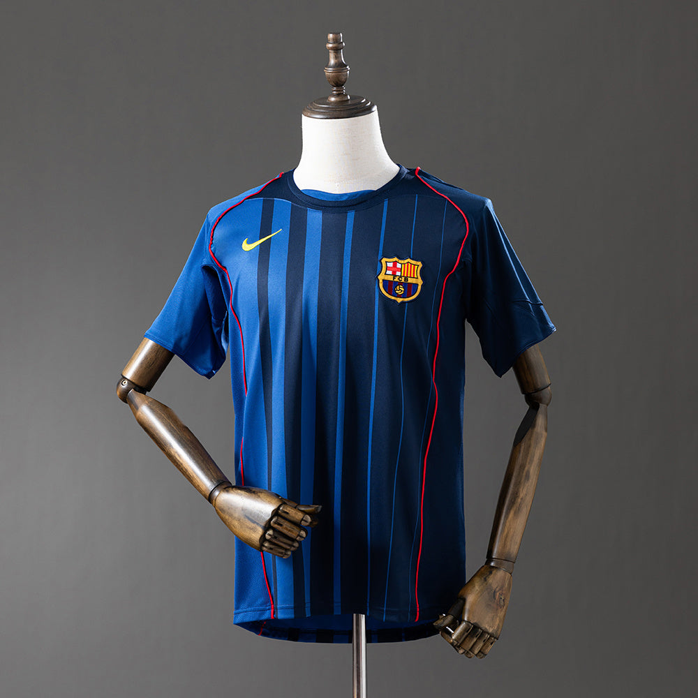 Camiseta retro visitante del Barcelona 04/05