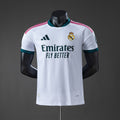 Camiseta de local del Real Madrid 26/27, versión jugador