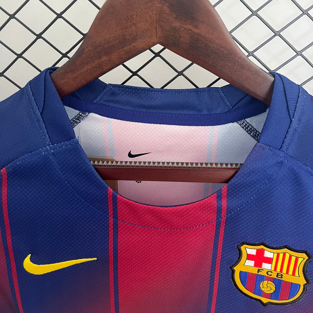 Camiseta de local del Barcelona para mujer, temporada 25/26