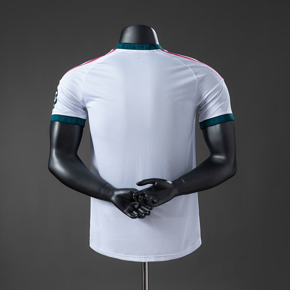 Camiseta de local del Real Madrid 26/27, versión jugador