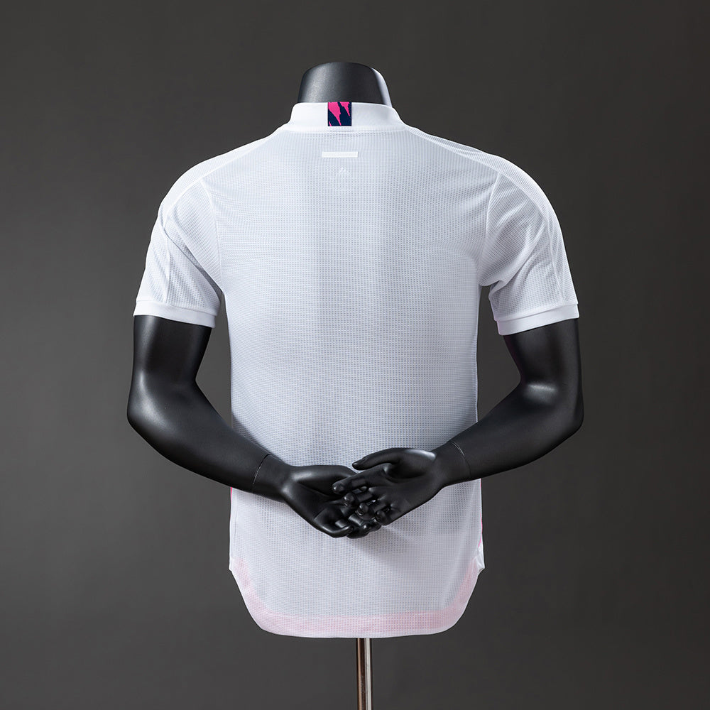 Camiseta retro de local del Real Madrid 20/21, versión jugador