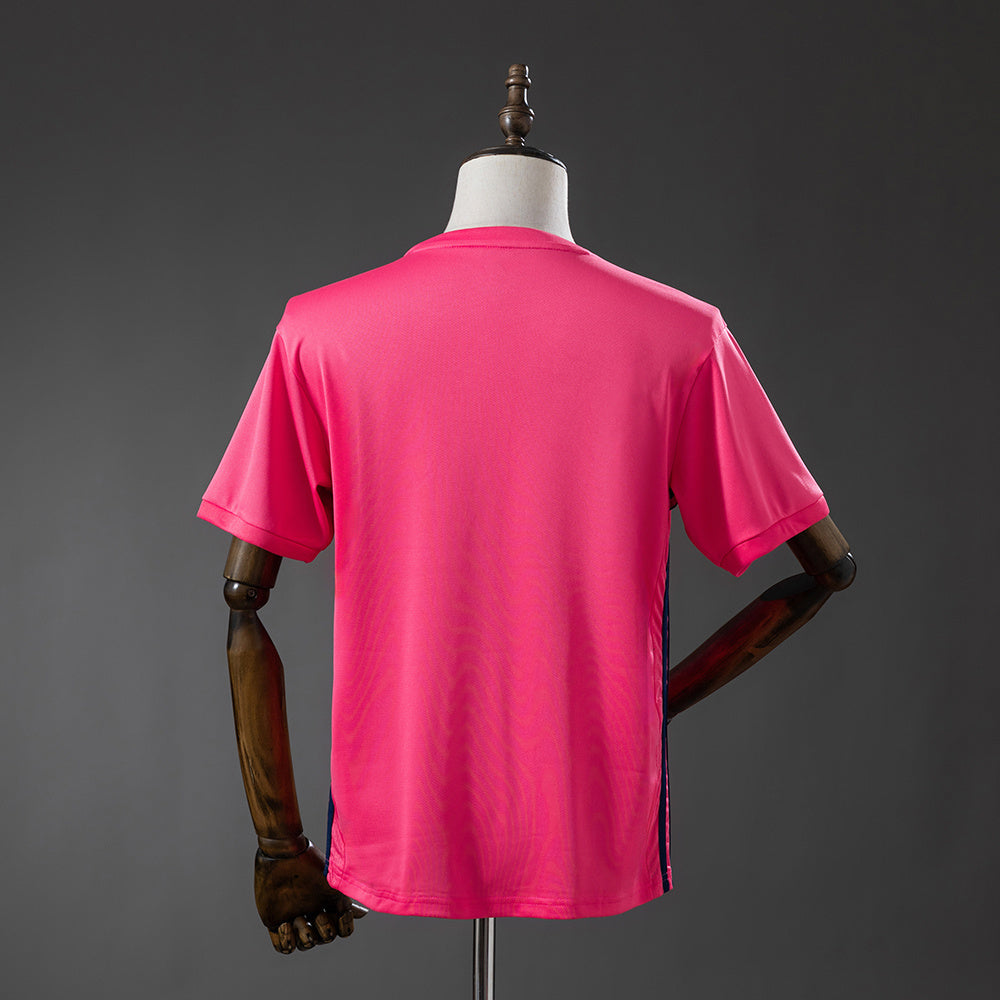 Camiseta retro visitante del Real Madrid 20/21