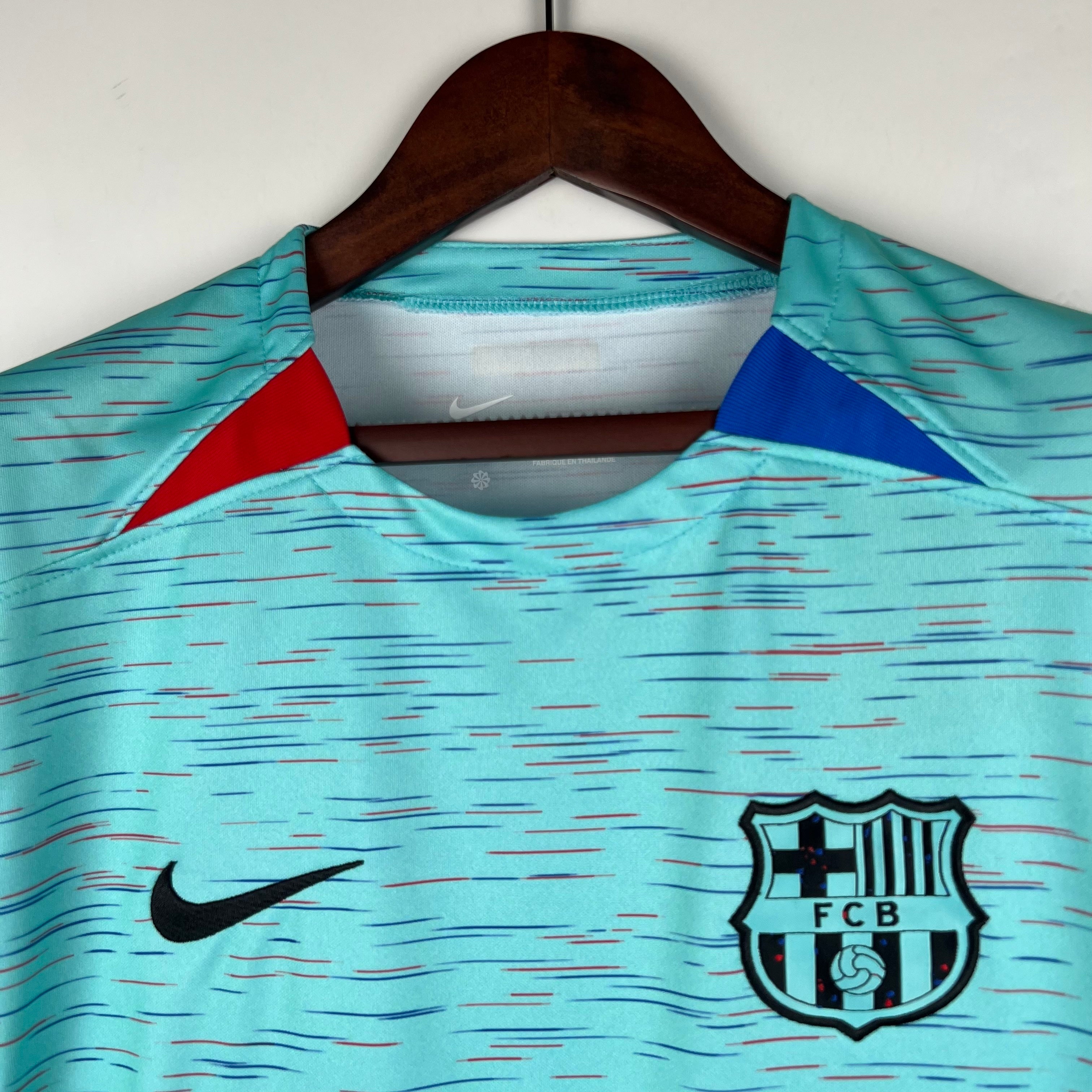 23/24 Barcelona tercera visitante
