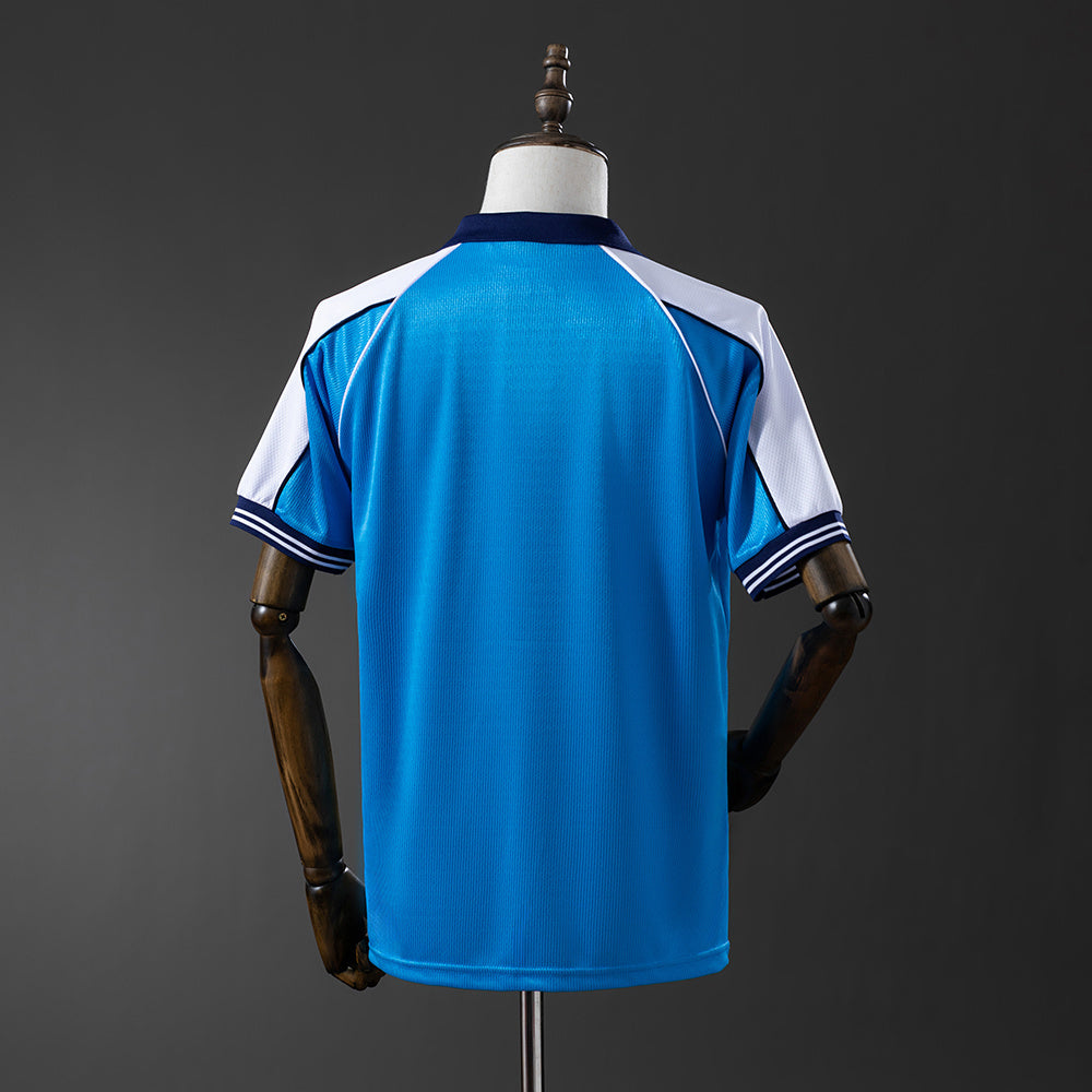 Camiseta retro del Manchester City 99/01