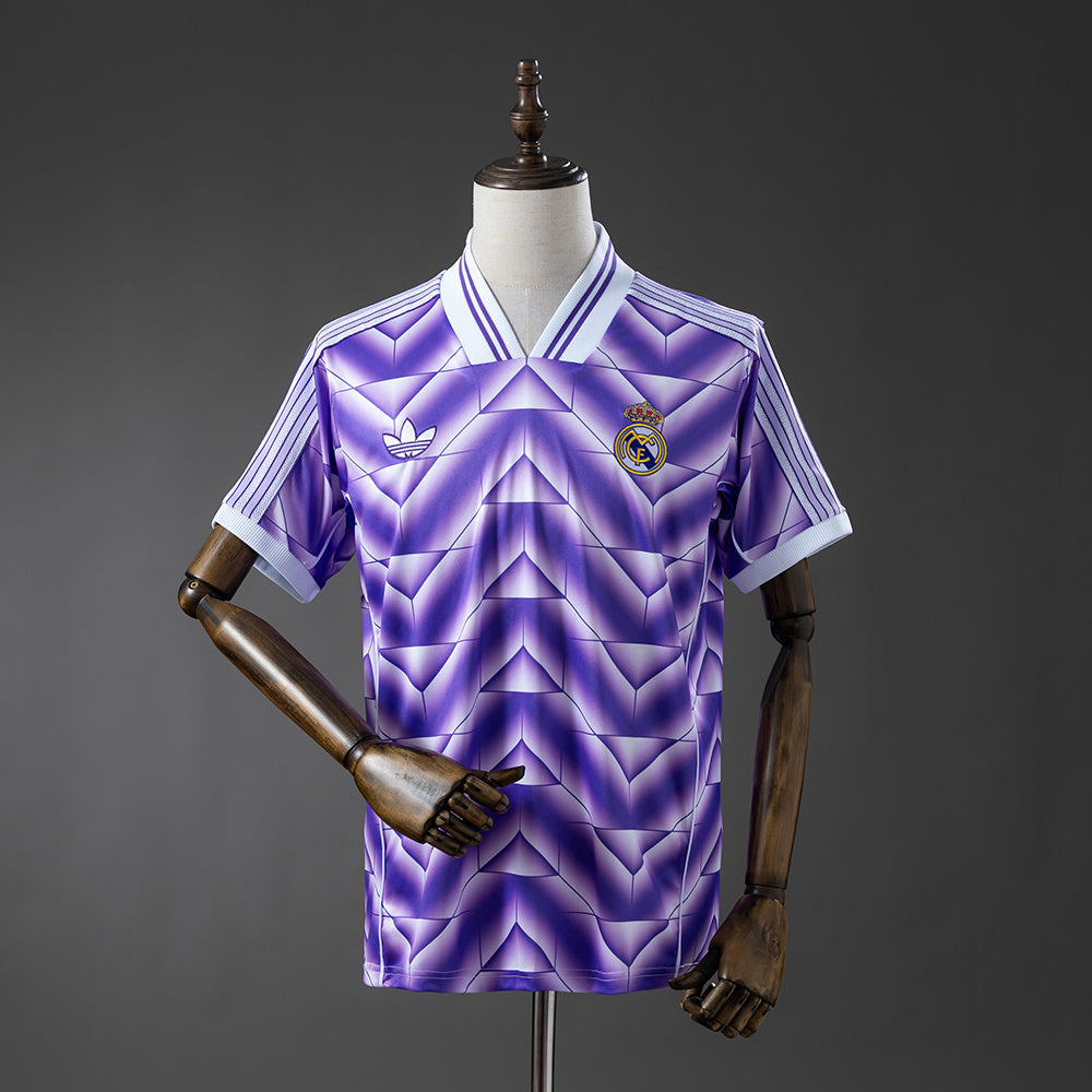 Camiseta morada del Real Madrid 25/26