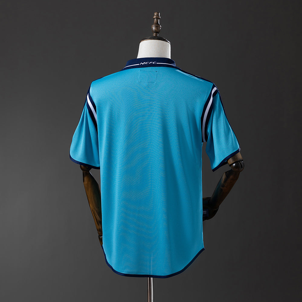 Camiseta retro del Manchester City 02/03