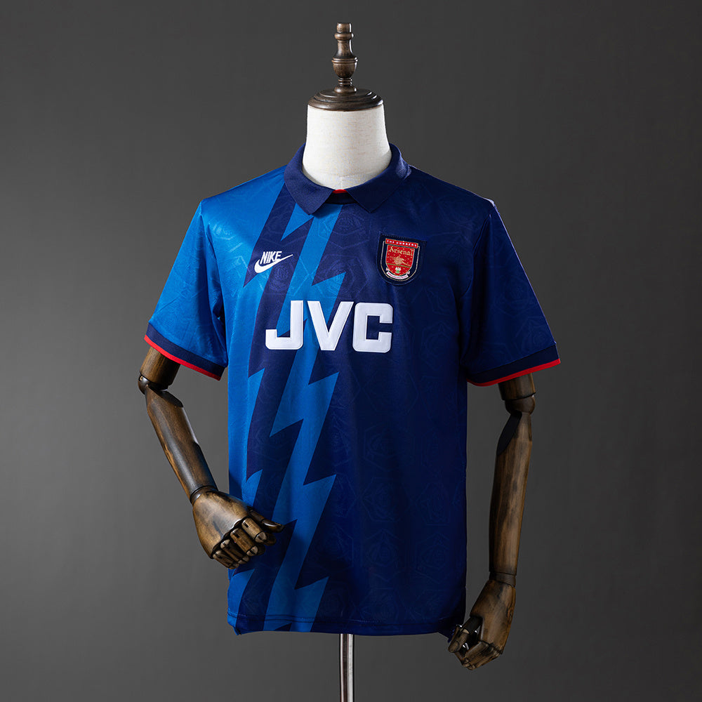 Camiseta retro del Arsenal de visitante de la temporada 95/96