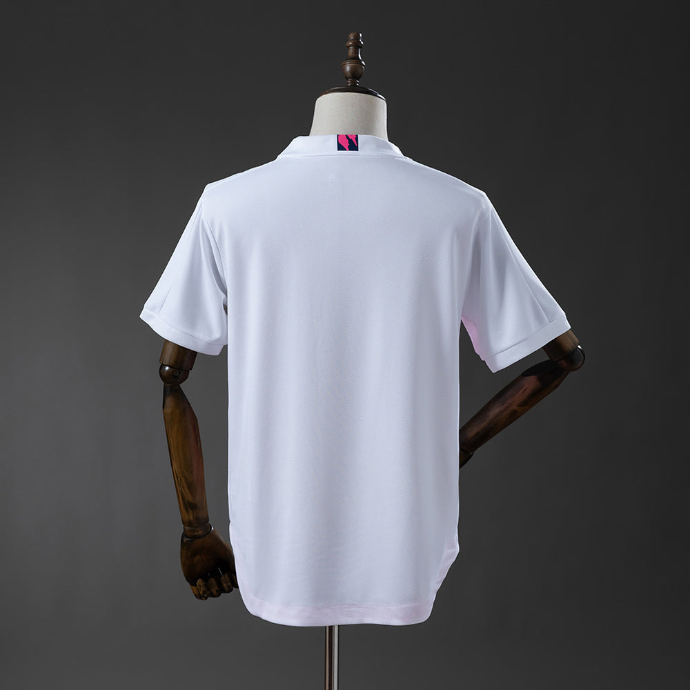 Camiseta local del Real Madrid 20/21
