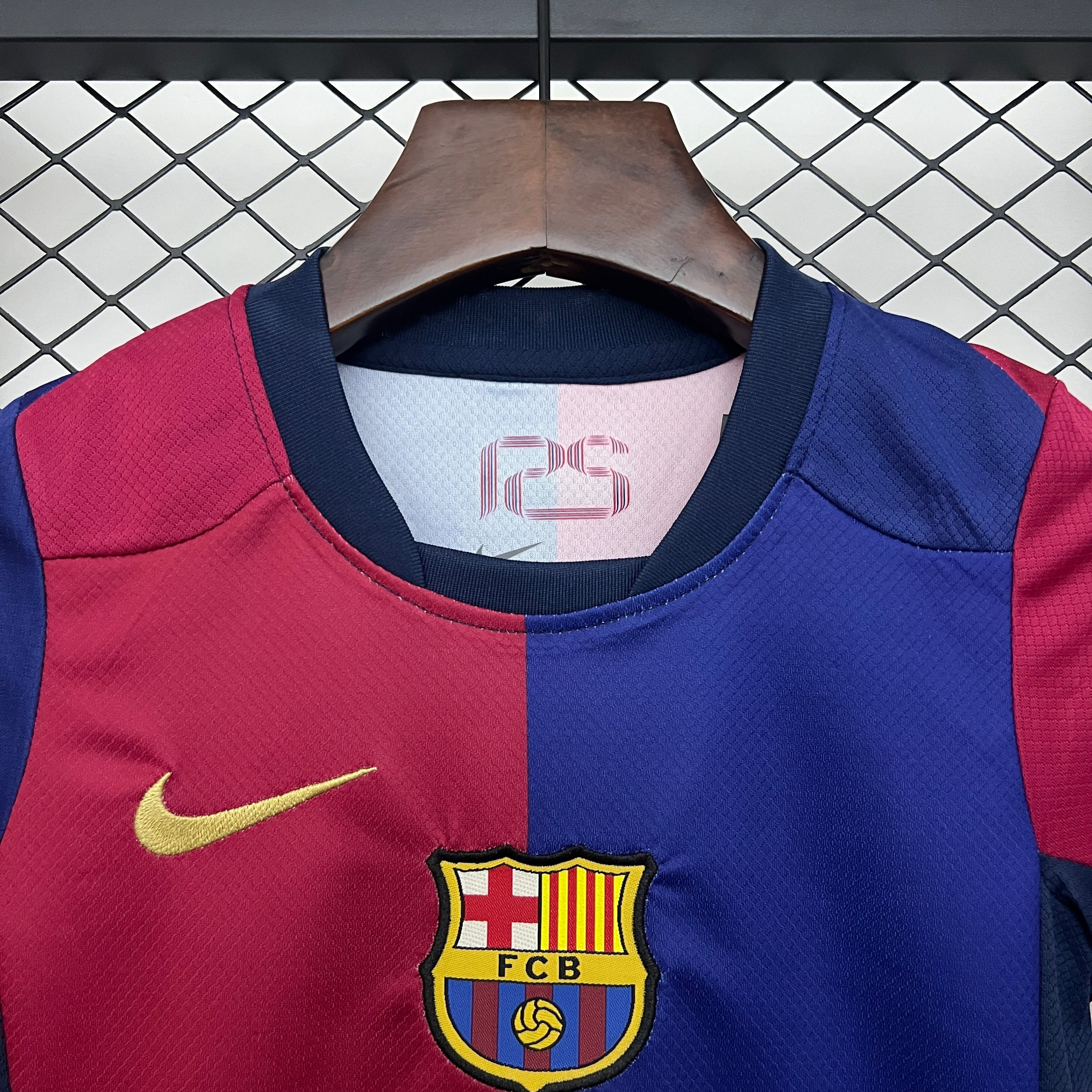 Camiseta infantil Barcelona de la temporada 25/26