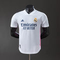 Camiseta retro de local del Real Madrid 20/21, versión jugador