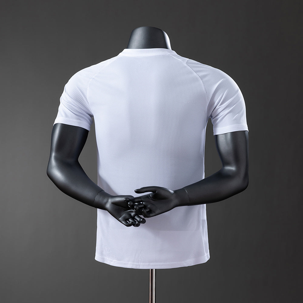 Camiseta blanca de jugador del Arsenal 25/26