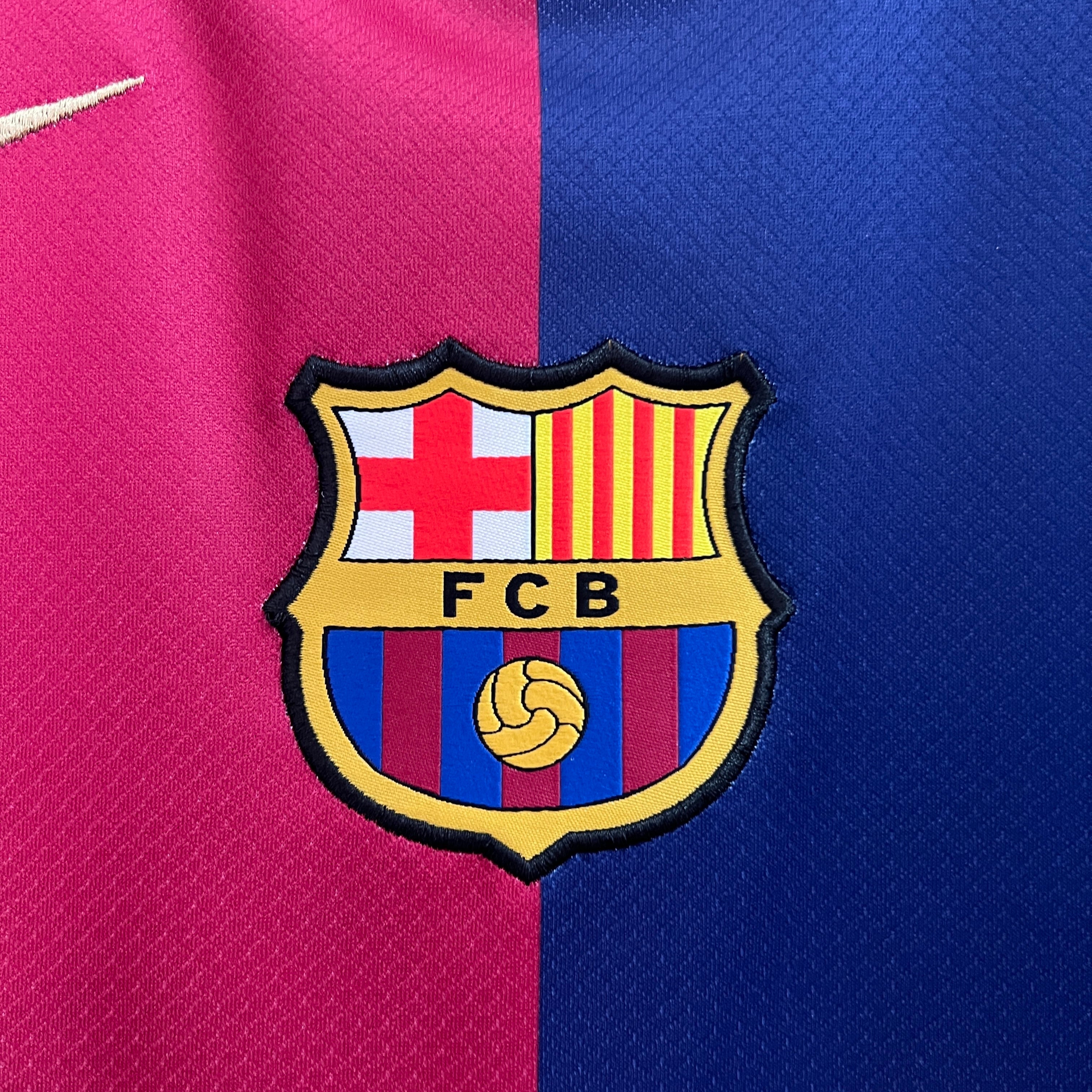 24/25 FC Barcelona Local