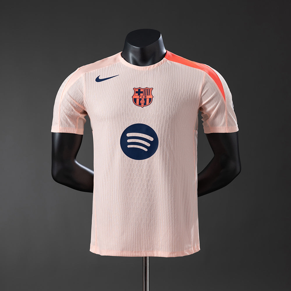 Camiseta de entrenamiento previo al partido del Barcelona 25/26, versión jugador