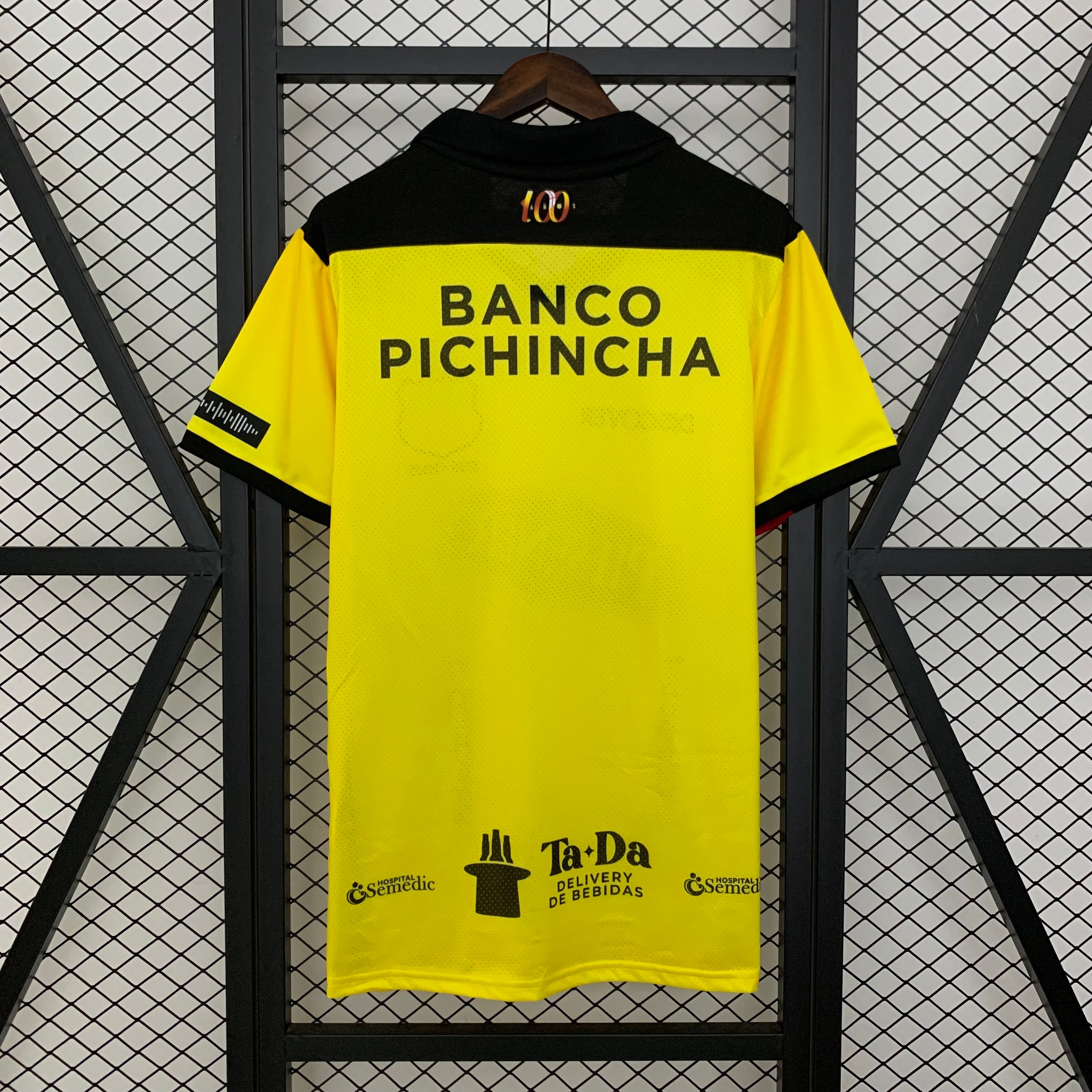 Retro Barcelona 100 Aniversario