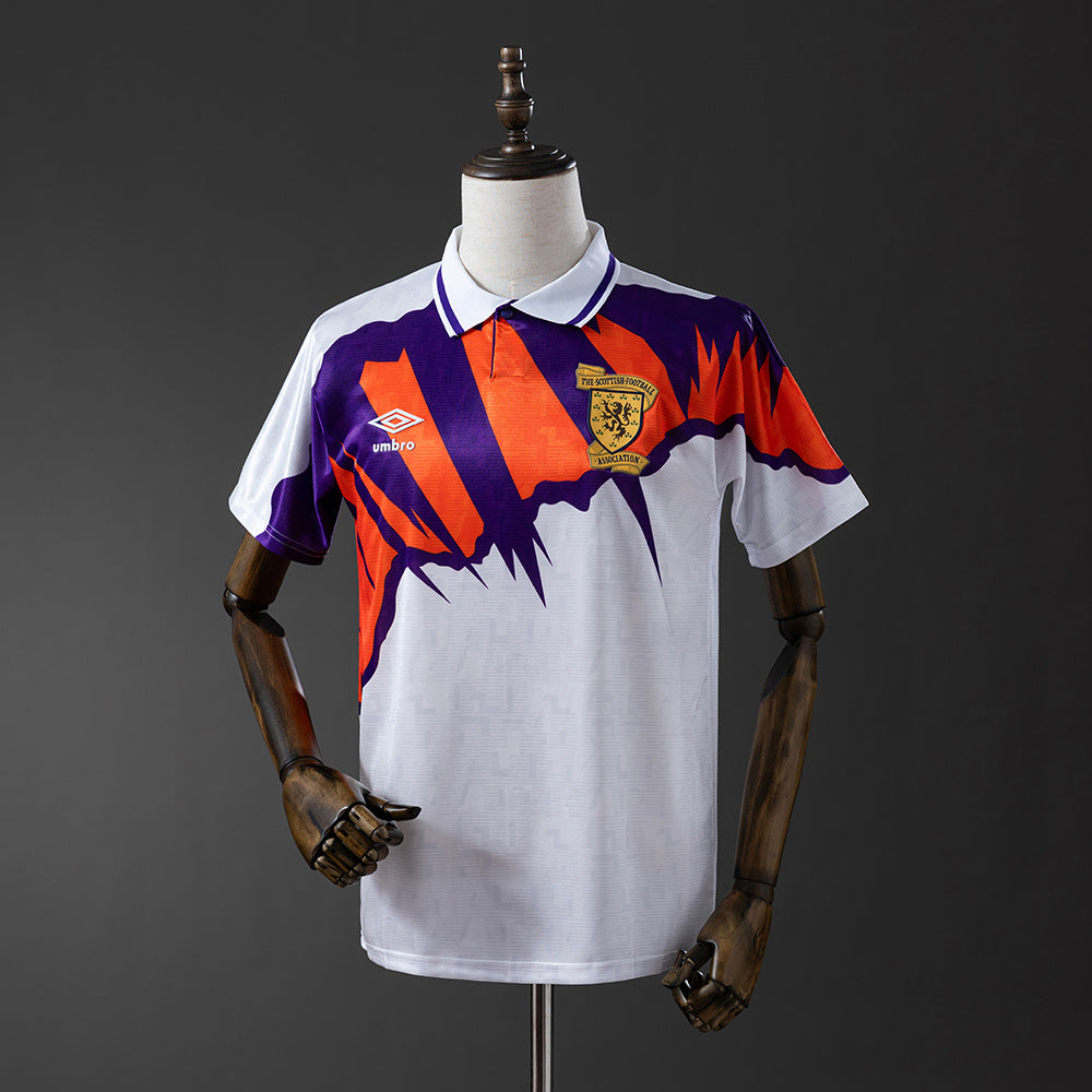 Camiseta retro de visitante de Escocia 91/93