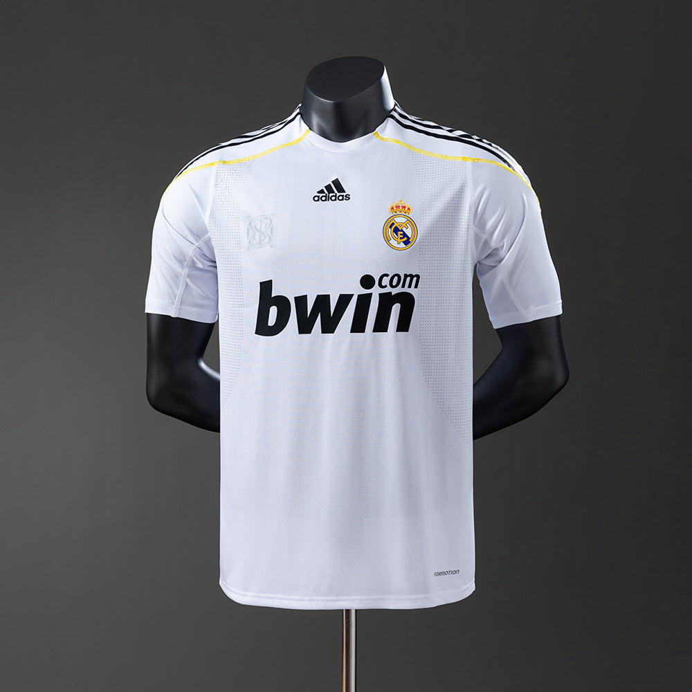 Camiseta retro del Real Madrid 09/10, versión jugador