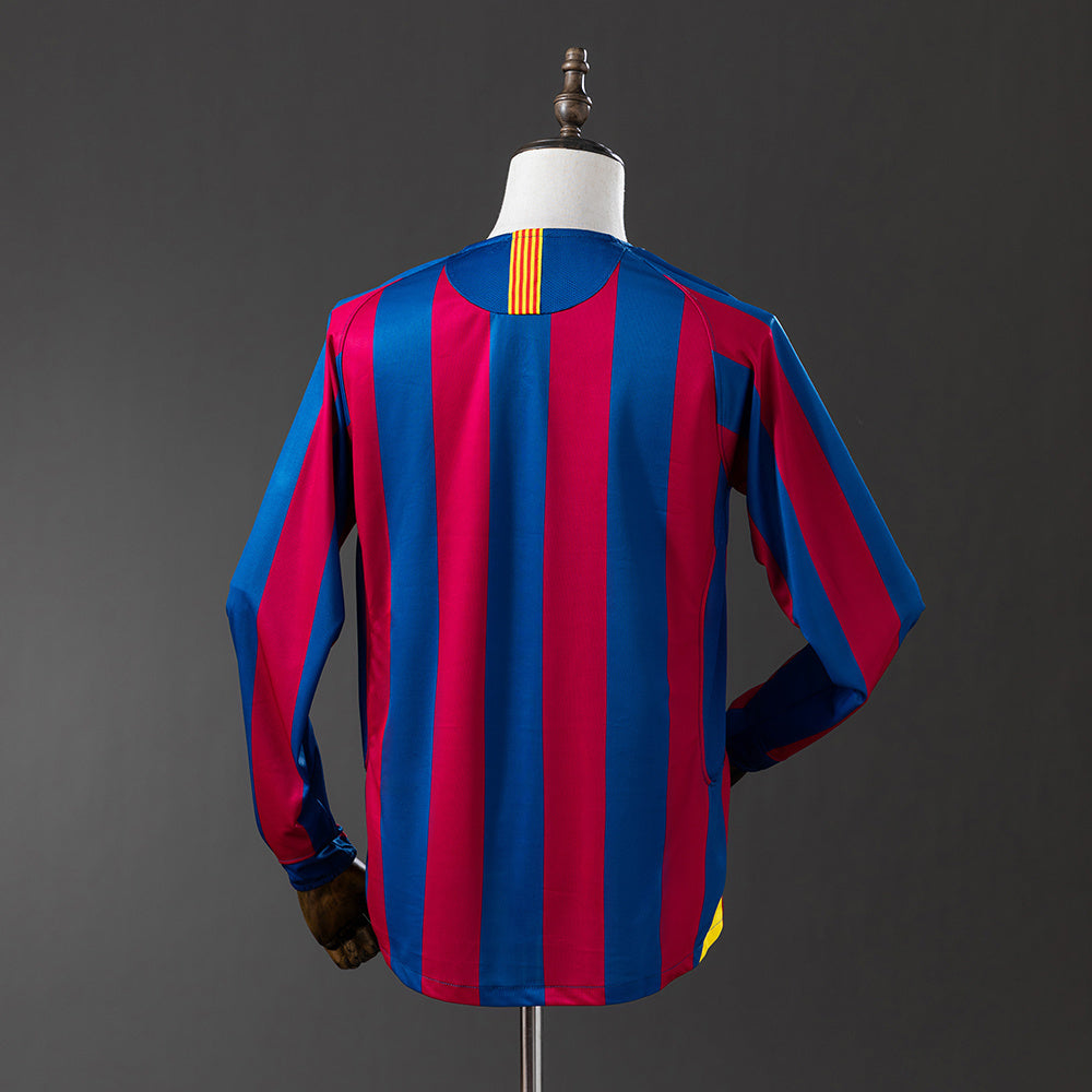 Camiseta retro de manga larga del Barcelona 05/06
