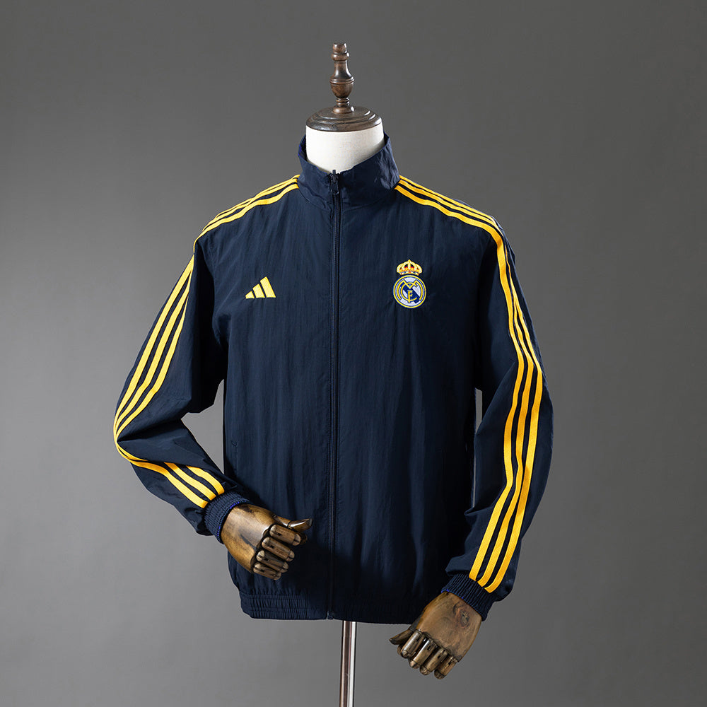 Gabardina reversible del Real Madrid 25/26