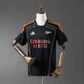 Colaboración de estilo retro del Arsenal 25/26 - Camiseta negra