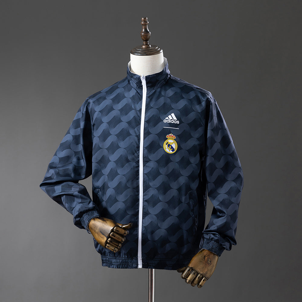 Gabardina reversible del Real Madrid 25/26