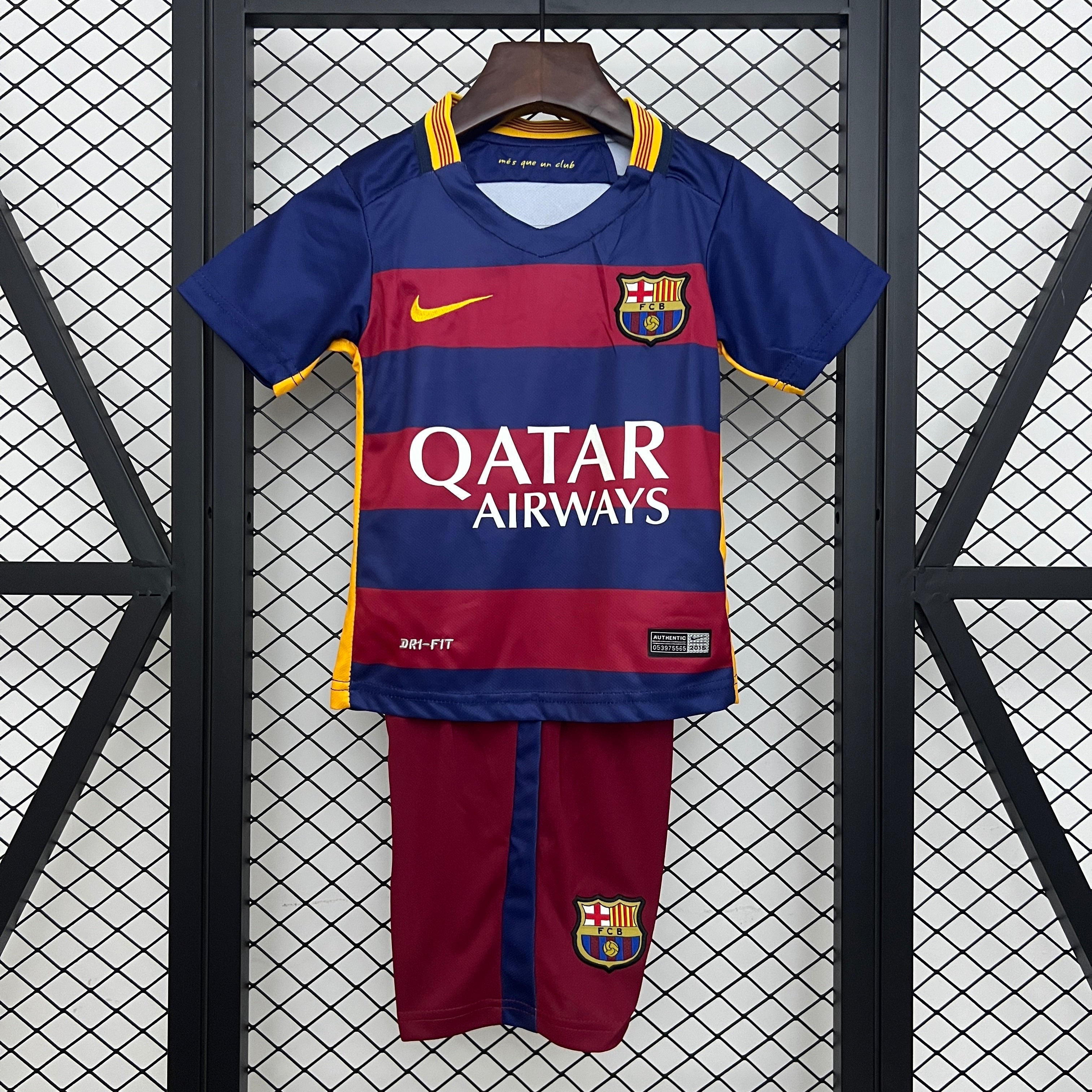 Camiseta infantil del Barcelona 15/16