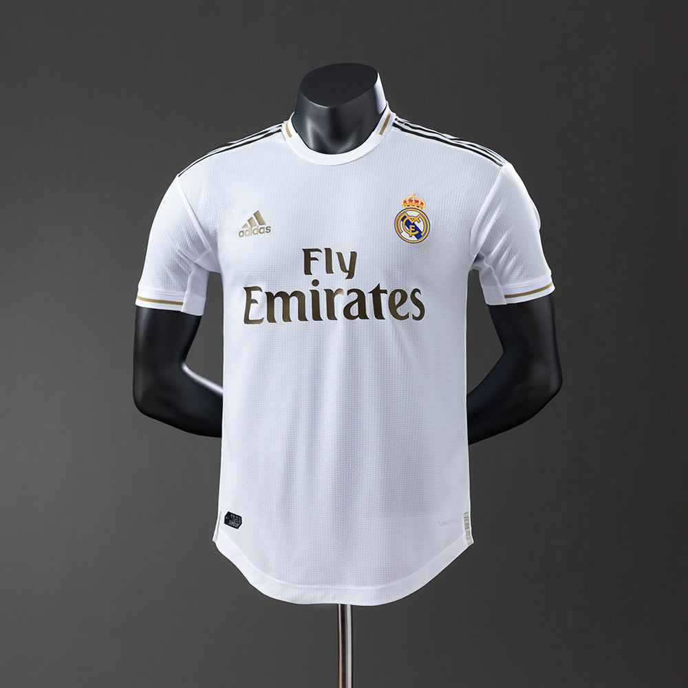 Camiseta retro del Real Madrid 19/20, versión jugador