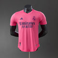 Camiseta retro de visitante del Real Madrid 20/21, versión jugador