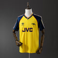 Camiseta retro del Arsenal de visitante de la temporada 88/89